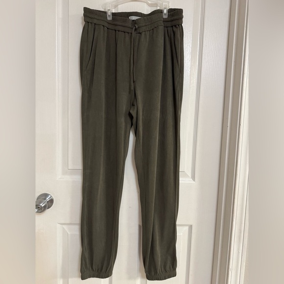 Vince Olive Green Jogger Pants Size L | Modal Blend | Style V510283163 - Picture 6 of 16